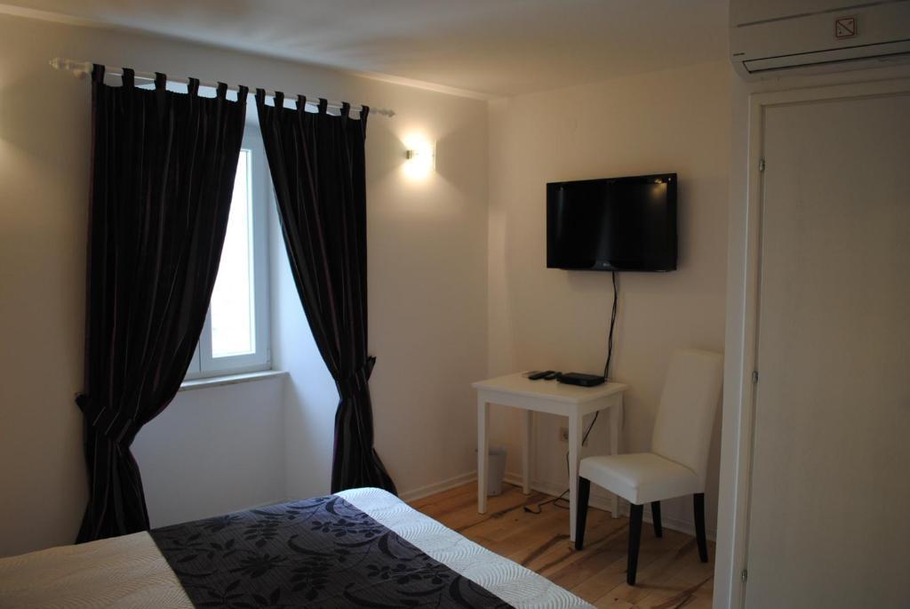 Rooms Piazzetta Cres Bilik gambar