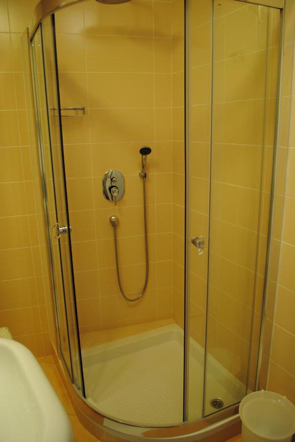 Rooms Piazzetta Cres Bilik gambar